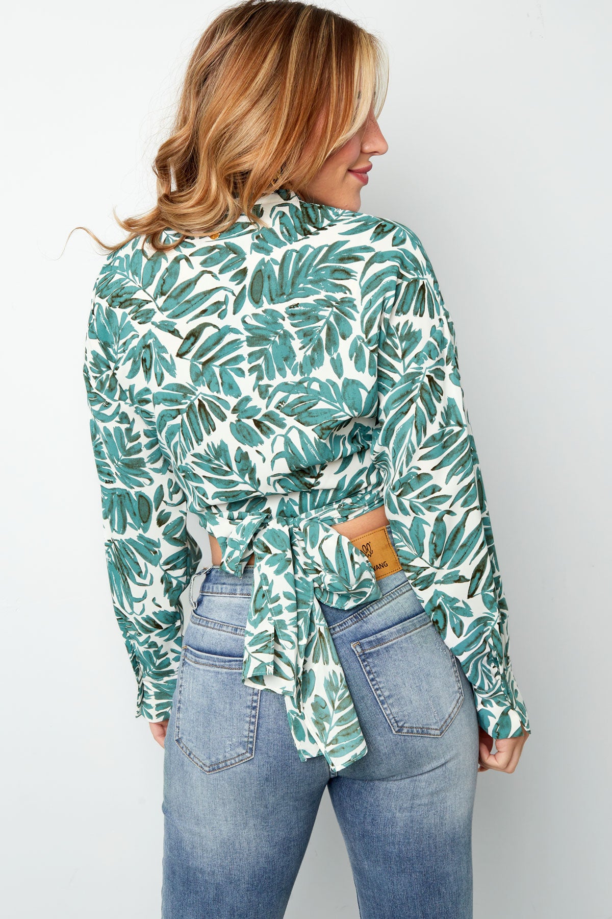 Top leaf print green